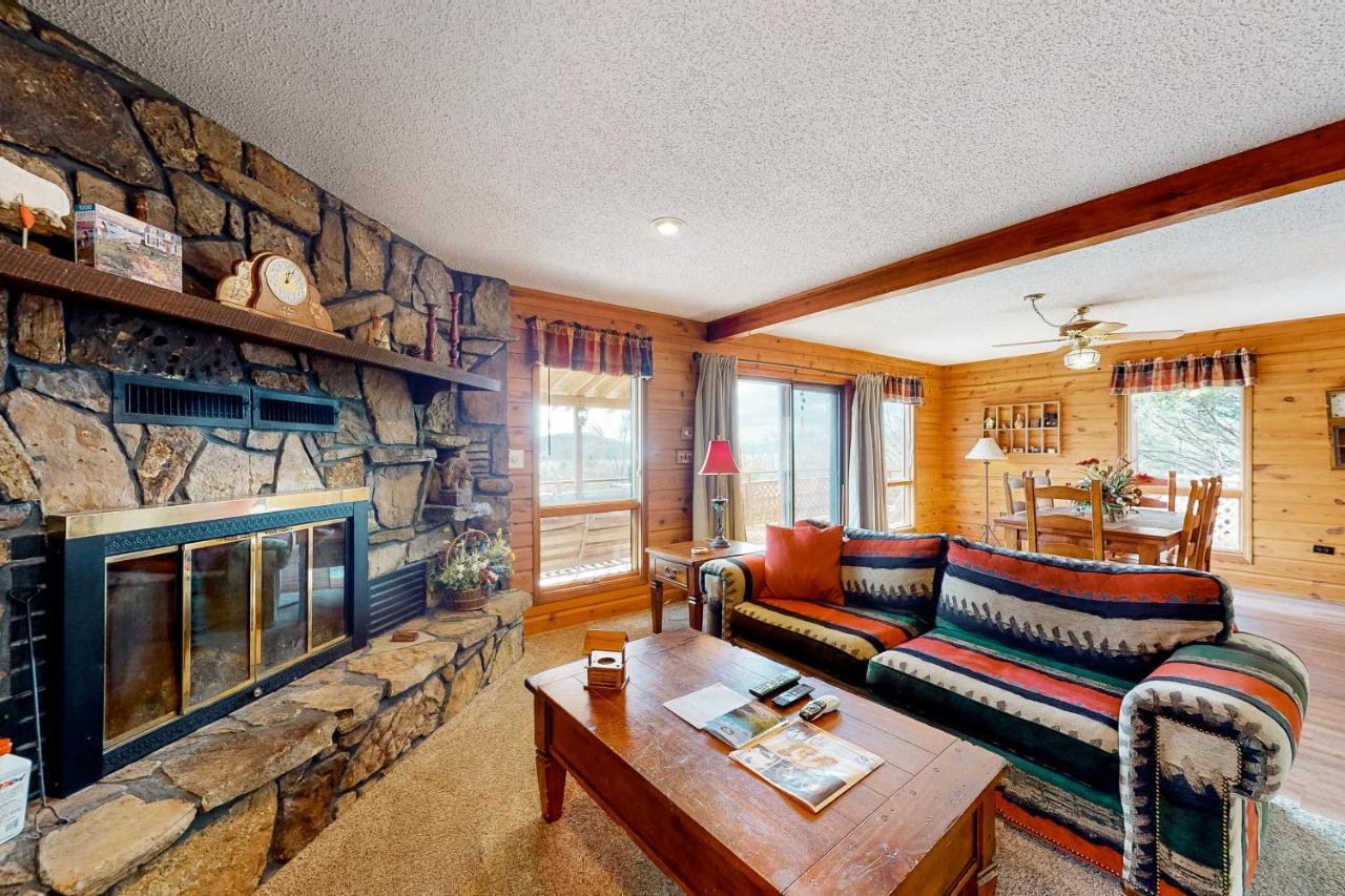 Beaver Lake Retreat 尤里卡斯普林斯 外观 照片