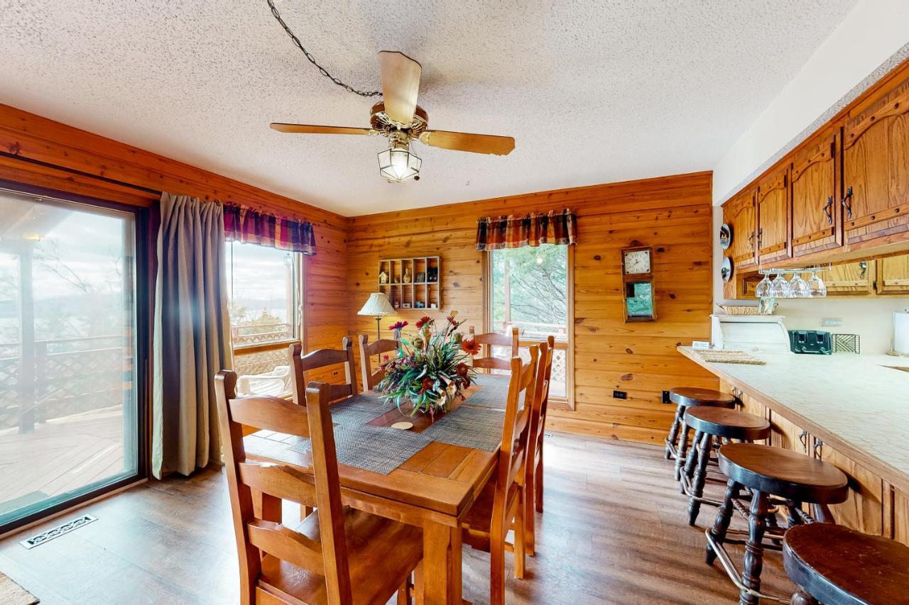 Beaver Lake Retreat 尤里卡斯普林斯 外观 照片
