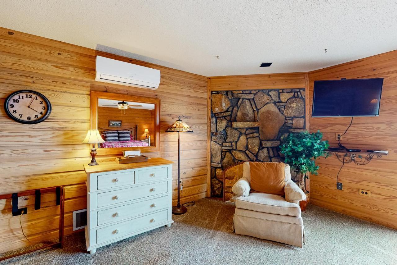 Beaver Lake Retreat 尤里卡斯普林斯 外观 照片